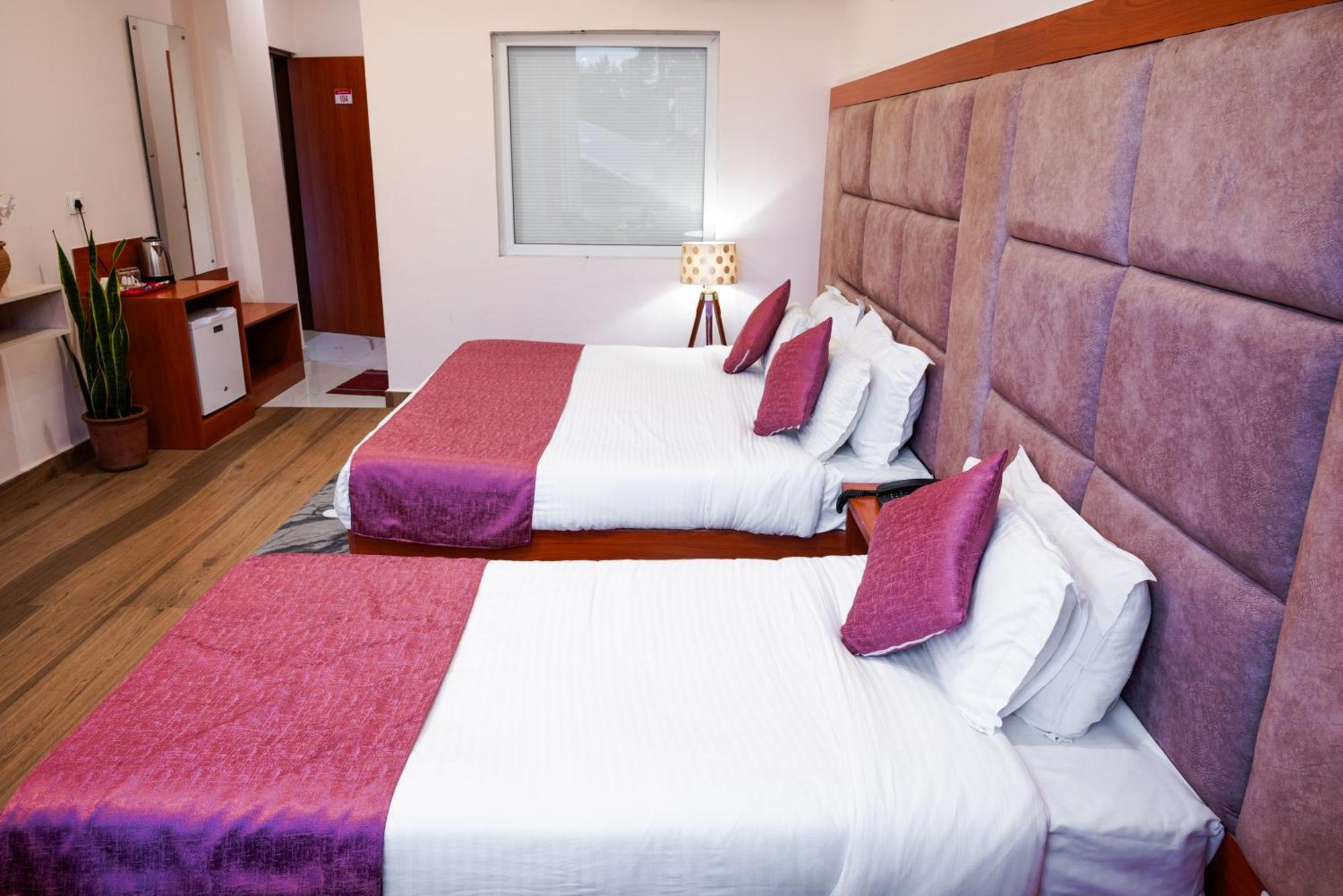 Hotel Sagar Residency - Best Mountain View Hotel In Pālampur Εξωτερικό φωτογραφία