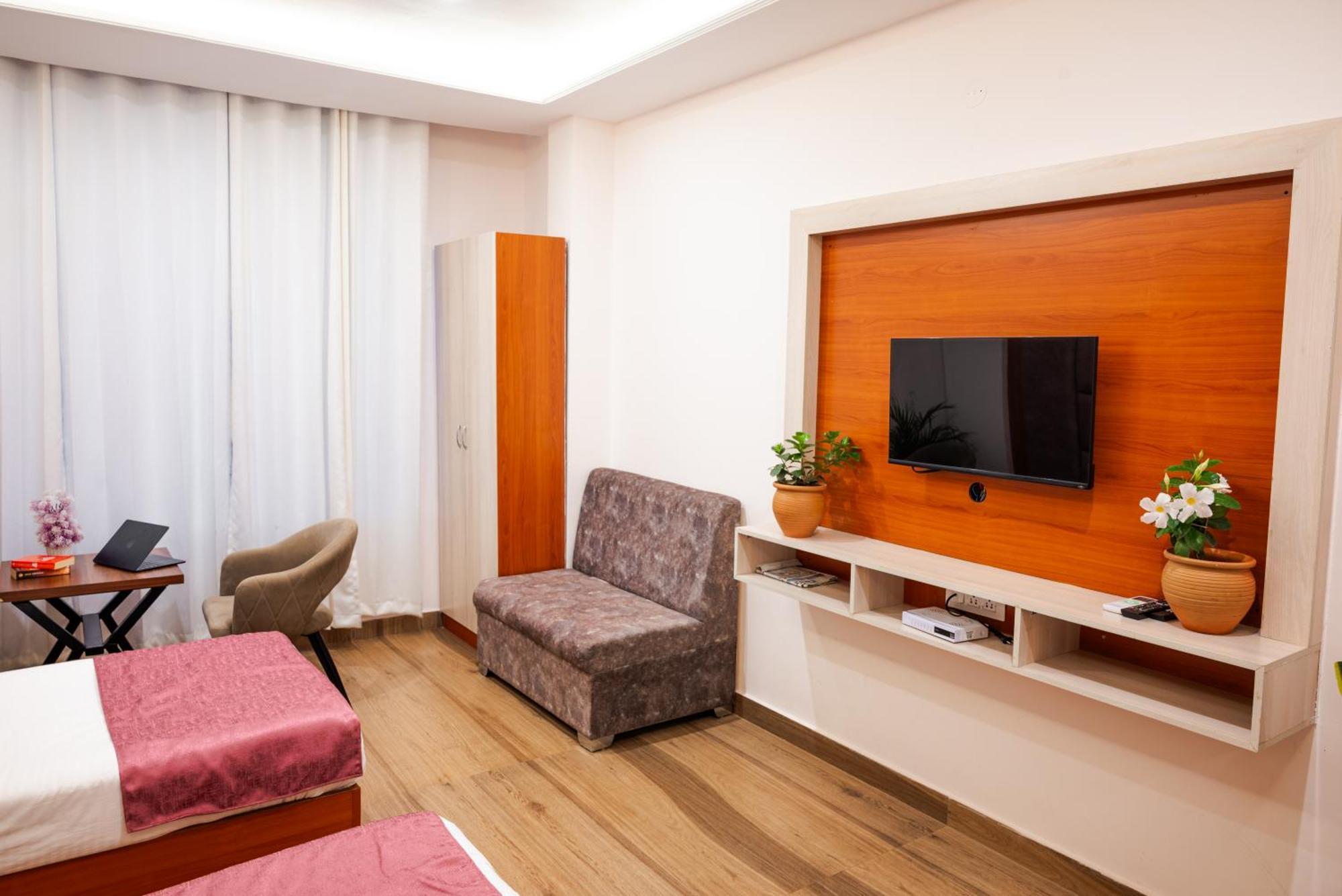 Hotel Sagar Residency - Best Mountain View Hotel In Pālampur Εξωτερικό φωτογραφία