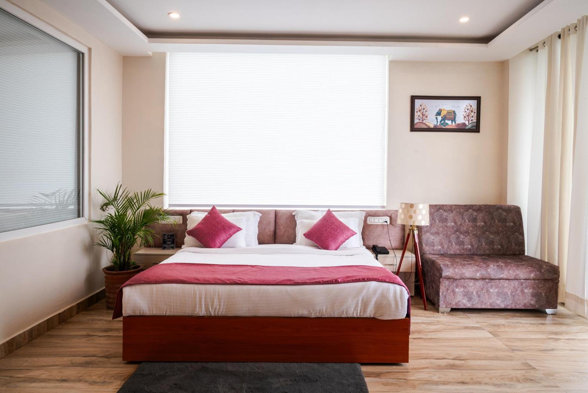 Hotel Sagar Residency - Best Mountain View Hotel In Pālampur Εξωτερικό φωτογραφία