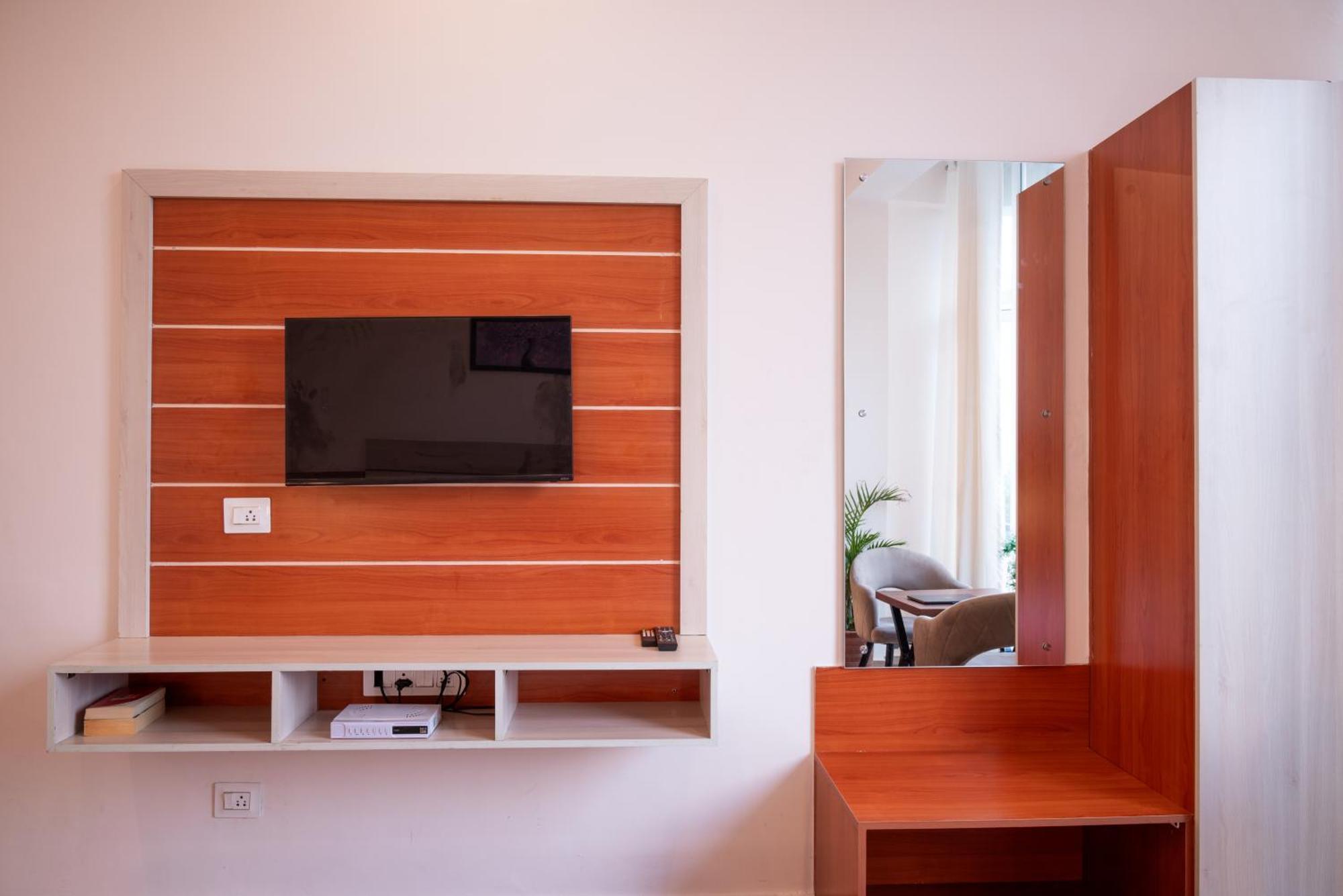 Hotel Sagar Residency - Best Mountain View Hotel In Pālampur Εξωτερικό φωτογραφία